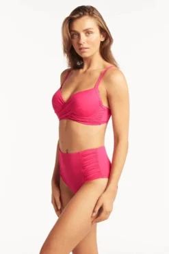 Pink Push Up Bikini Top Sustainable | Sea Level Australia 13 Pink Push Up Bikini Top Sustainable | Sea Level Australia -Bikini Seperates file 404